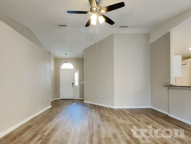 Building Photo - 3124 58th Terrace E