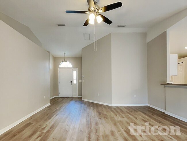 Foto del edificio - 3124 58th Terrace E