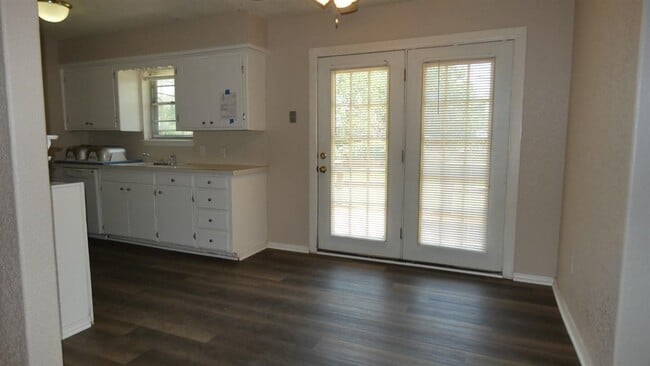 Foto del edificio - 2205 NW 46th St