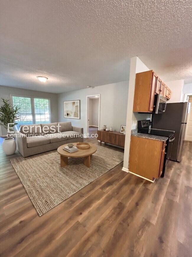 Foto del edificio - 119 Creek Branch Dr
