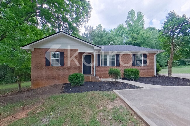 Building Photo - 170 Big Oak Cir