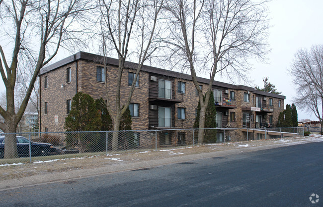 Building Photo - Highview Manor