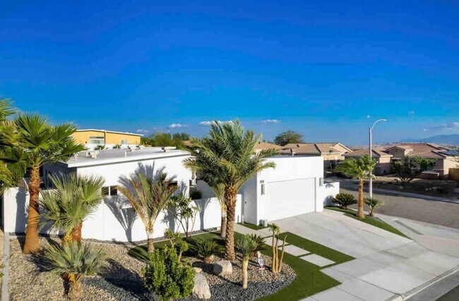 Foto del edificio - 13992 Valley View Ct