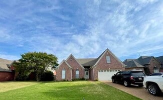 Building Photo - 8240 Blue Lagoon Dr