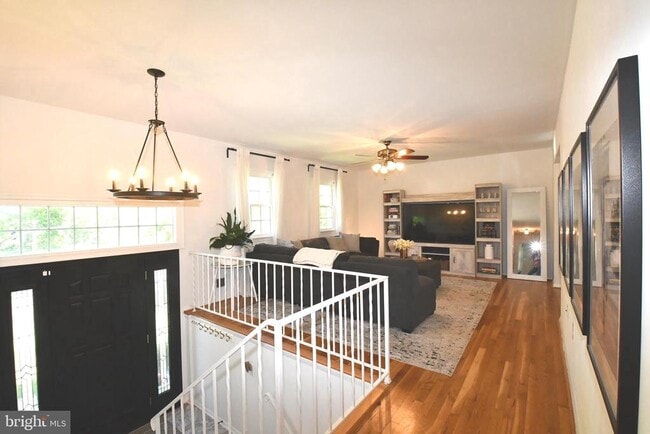 Building Photo - 12013 Skipjack Ct