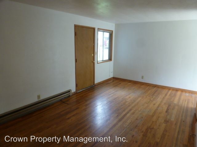 Building Photo - 923-945 Fir St S
