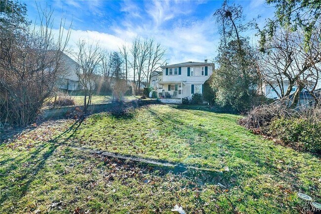 Building Photo - 1406 Beaumont Ave