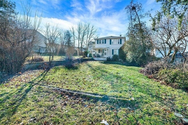 Photo - 1406 Beaumont Ave Apartment