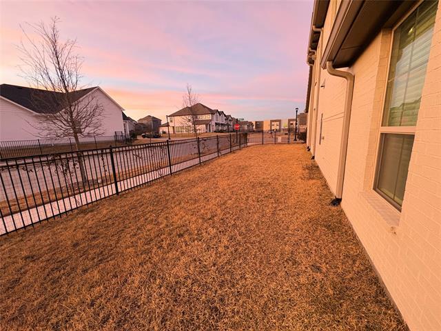 Foto del edificio - 2300 Offerande Dr