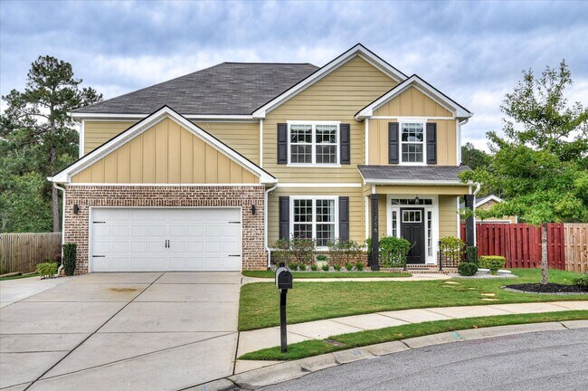 Foto del edificio - Home For Rent: 765 Mural Lake Ct Grovetown...