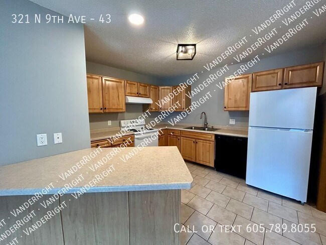 Foto del edificio - 321 9th Ave