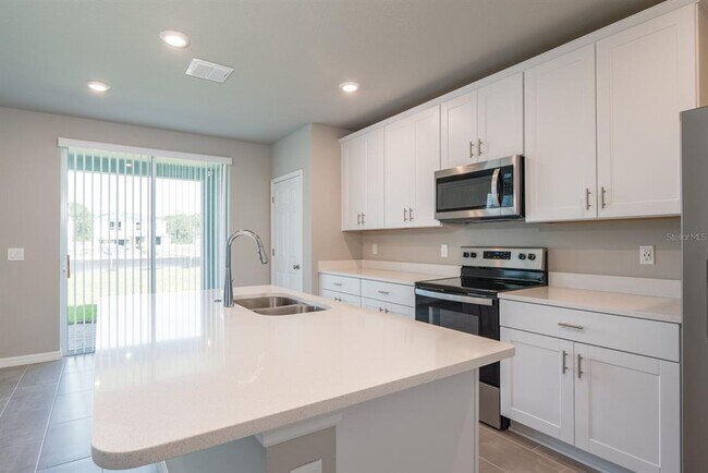 Foto del edificio - 518 Amadoras Wy