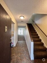 Building Photo - 901 Olmstead Dr