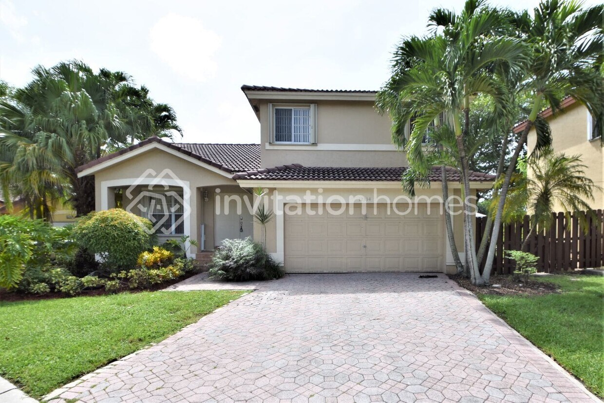 Primary Photo - 12334 SW 143rd Ln