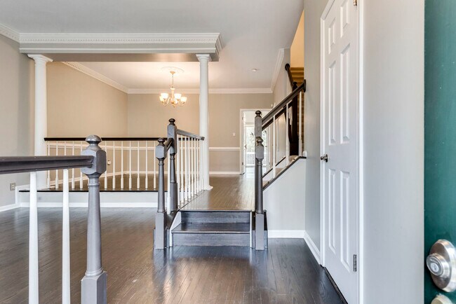 Foto del edificio - 1232 DARTMOUTH RD