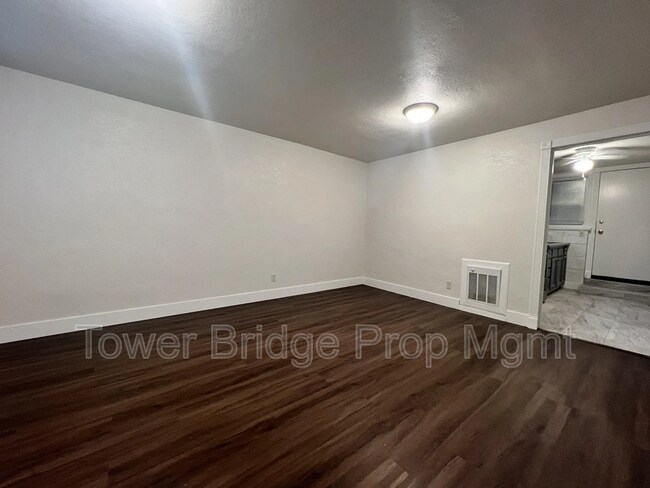 Foto del edificio - 716 14th St