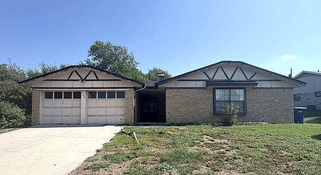 Building Photo - 2309 Whitney Dr