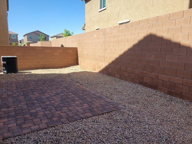 Foto del edificio - Beautiful 4-bedroom home!