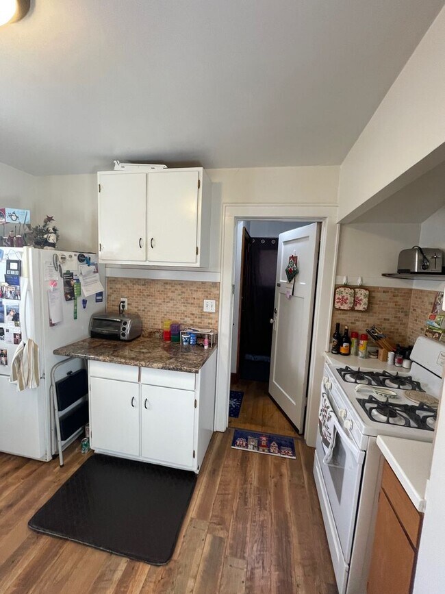 Foto del edificio - 3619 N Morris Blvd