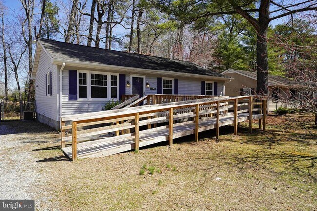 Foto del edificio - 115 Ridgefield Ln