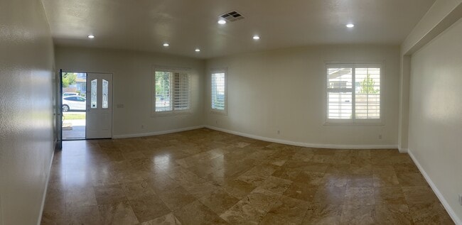 Photo - 13862 Camp Rock St House