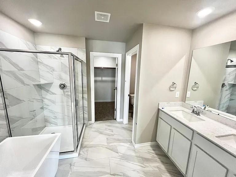 Foto principal - 7520 NW 143rd St