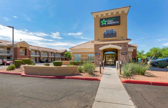 Building Photo - Furnished Studio-Phoenix - Chandler - E. C...