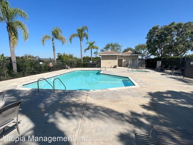 Building Photo - 3 br, 2 bath House - 733 Vista Grande Way ...