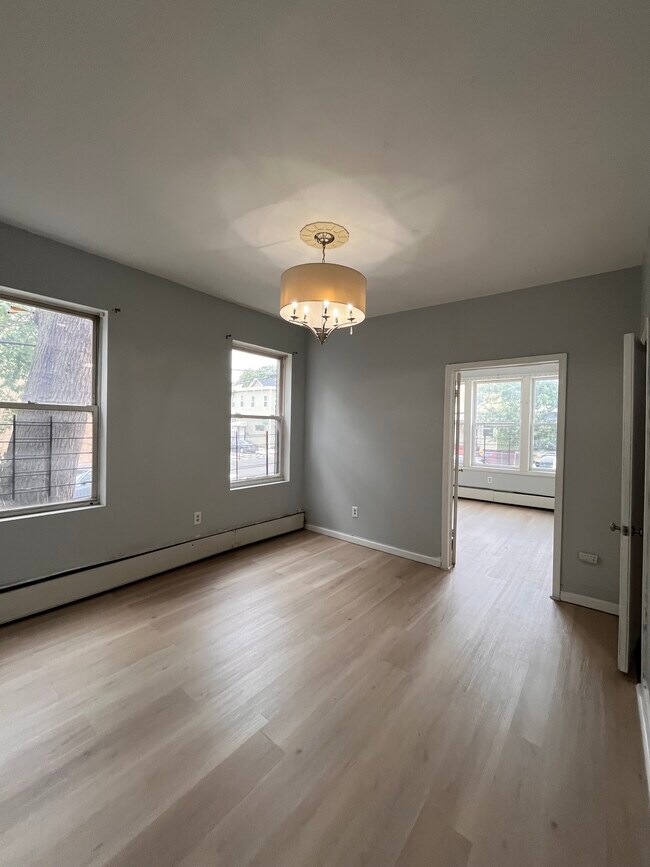 Sala de estar - 112 Greenville Ave