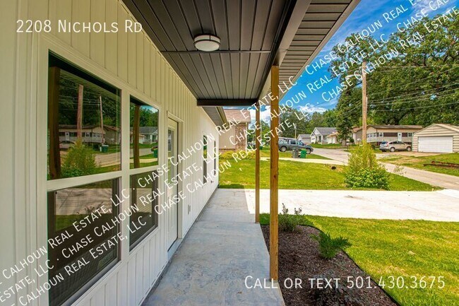 Foto del edificio - 2208 Nichols Rd