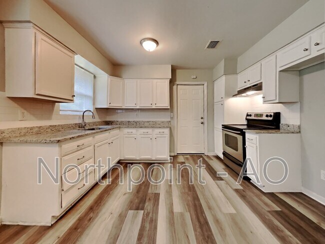 Building Photo - 7539 Proxima Rd