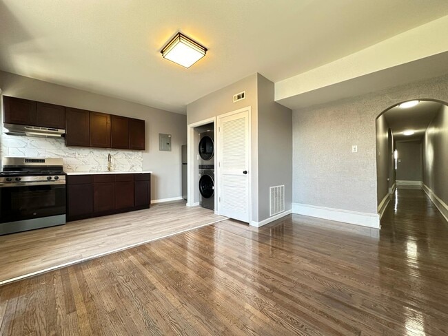 Photo - 114 S 54th St-B Apartment