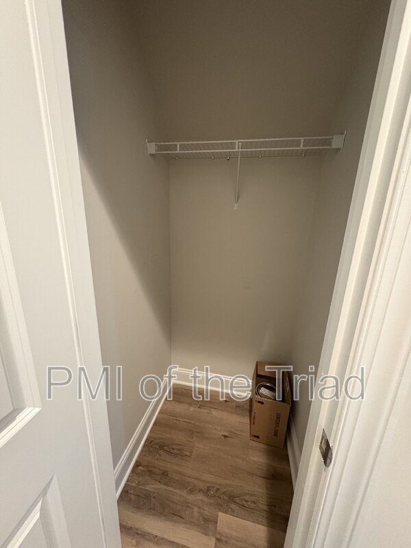 Foto del edificio - 1103 Chariot Square