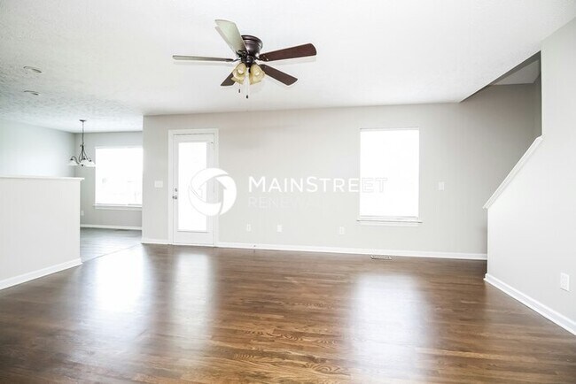 Building Photo - 4 Bedroom Pet-Friendly Home in Murfreesboro, TN with Main Street Renewal