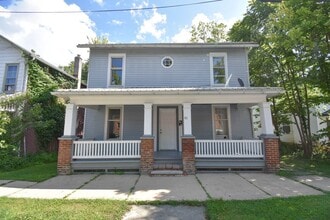 Building Photo - 38-40 N Jones St