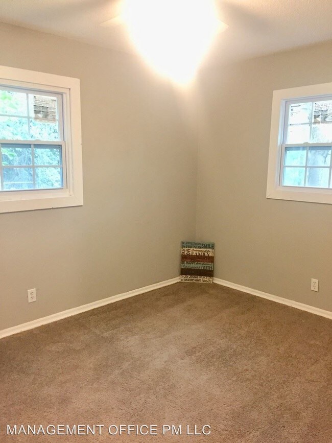 Building Photo - 3 br, 1 bath House - 421 Shannon Bradley Road