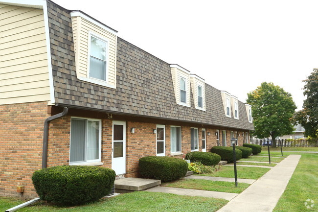 Foto del edificio - Kingsbrooke Townhomes