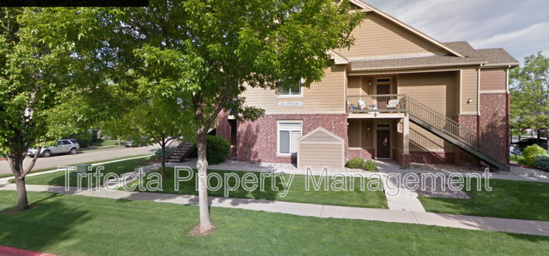 Foto principal - 2445 Windrow Dr