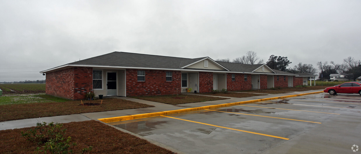 Foto del edificio - White Castle Senior Citizens Apartments