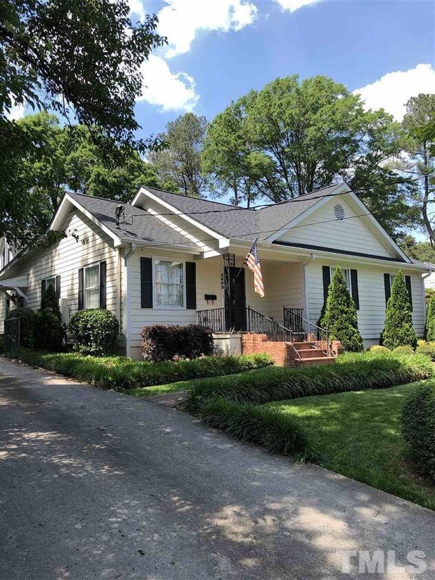 Primary Photo - 2609 Kittrell Dr