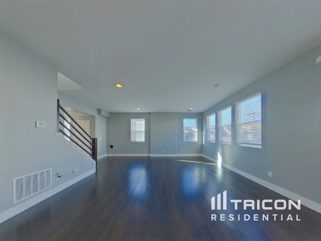 Foto del edificio - 5740 African Daisy Ct