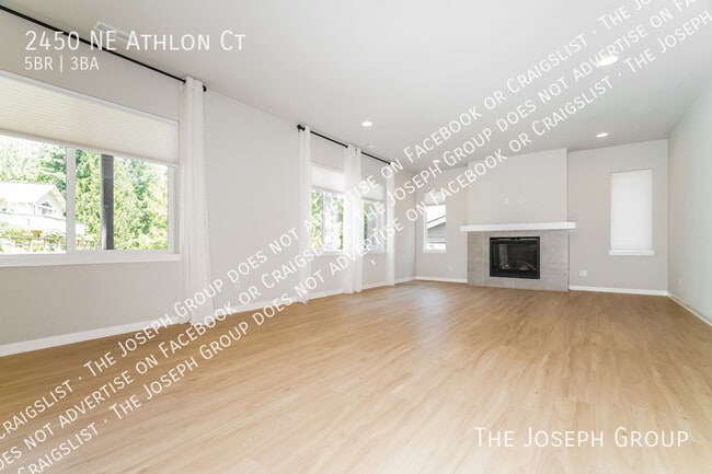 Foto del edificio - 2450 NE Athlon Ct