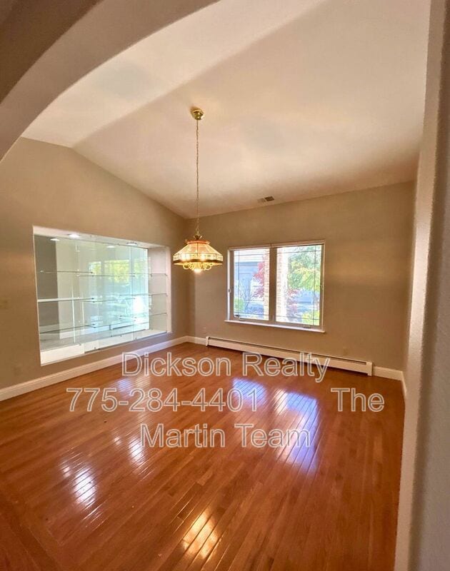 Building Photo - 3140 Scarlet Oaks Ct