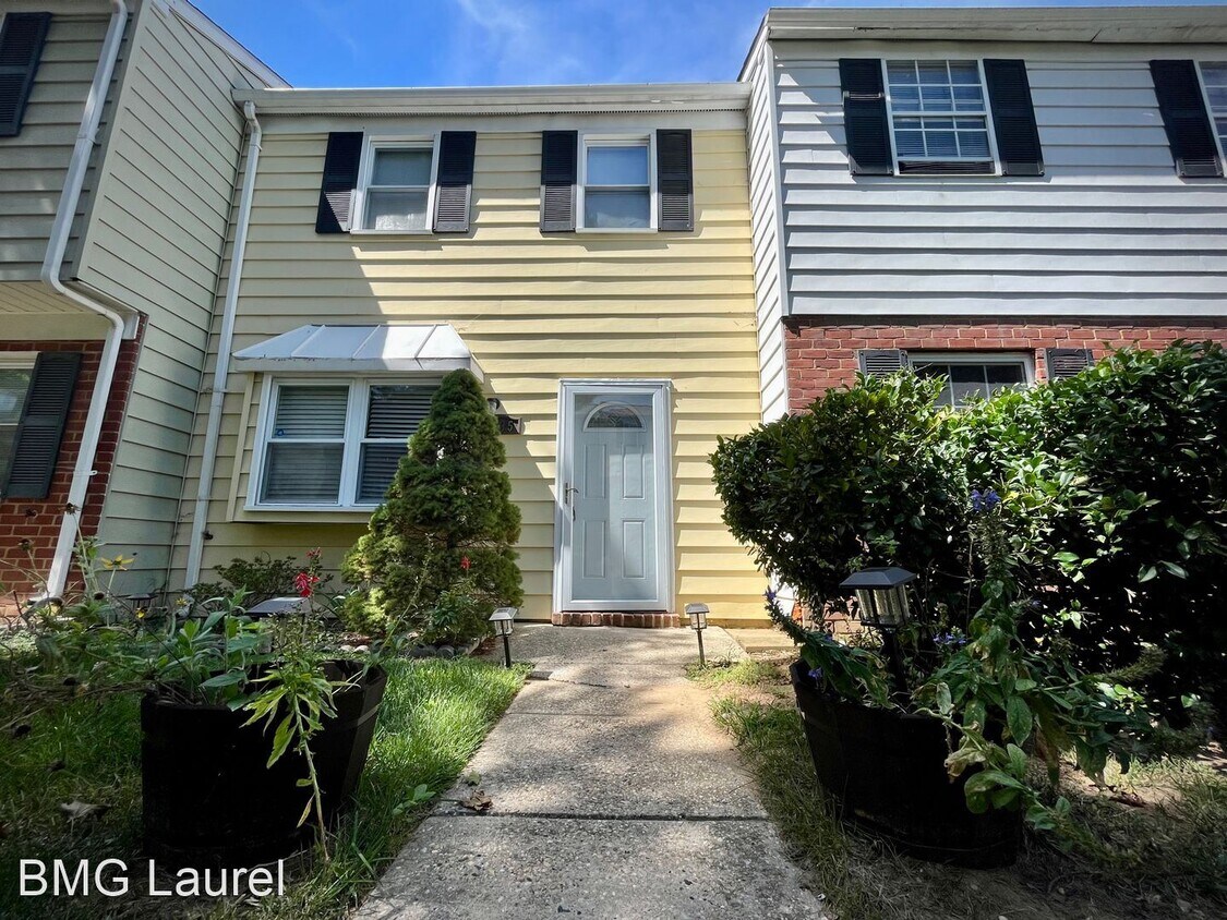 2 br, 1.5 bath House 6435 Union Ct House Rental in Glen Burnie, MD