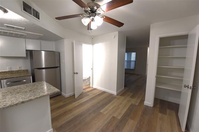 Foto del edificio - 4033 Gilbert Ave