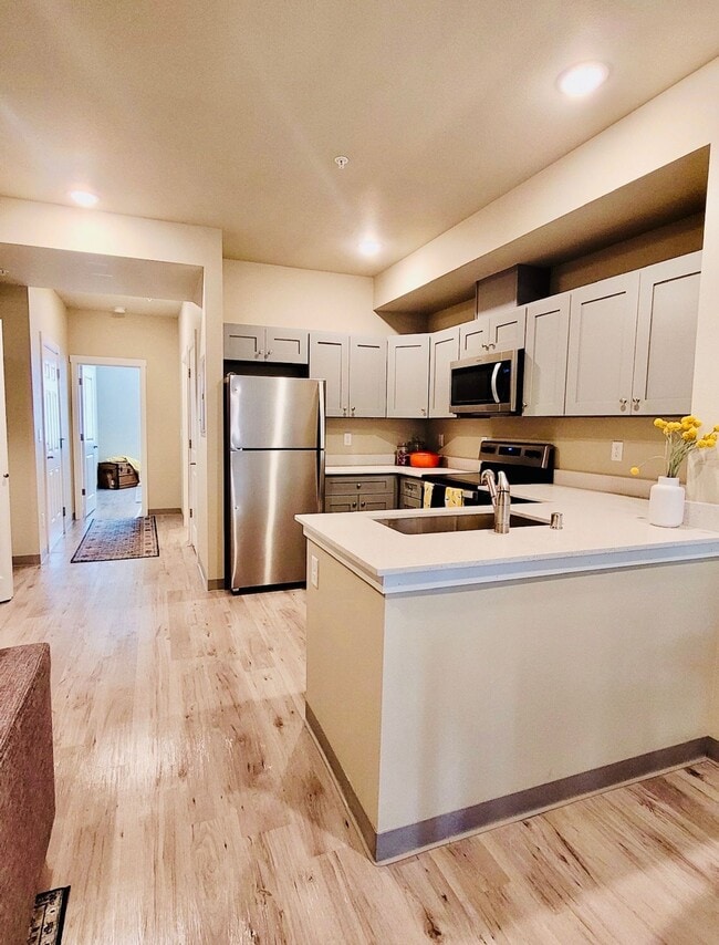 Building Photo - Lost Lake Forest Apartments