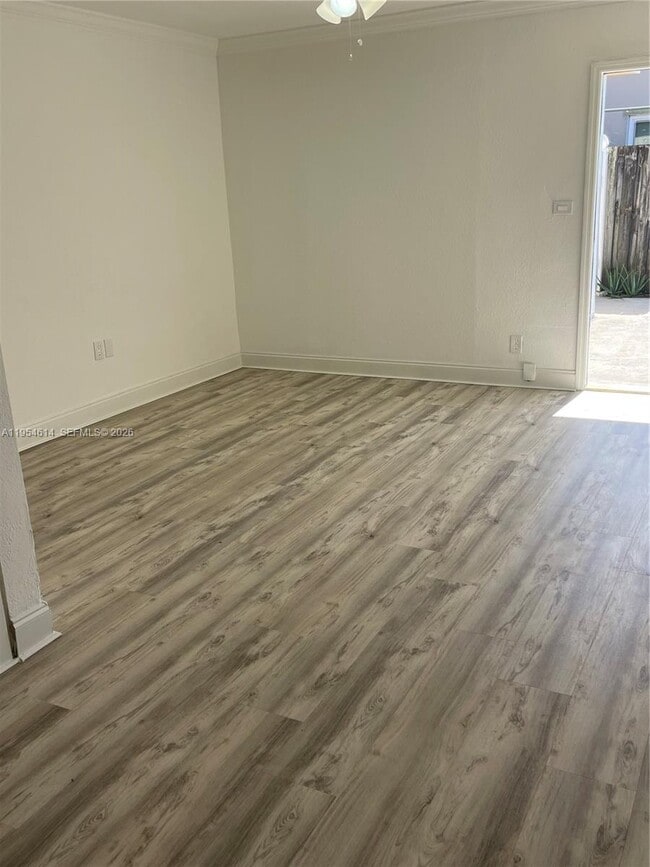 Foto del edificio - 1531 N 69th Terrace