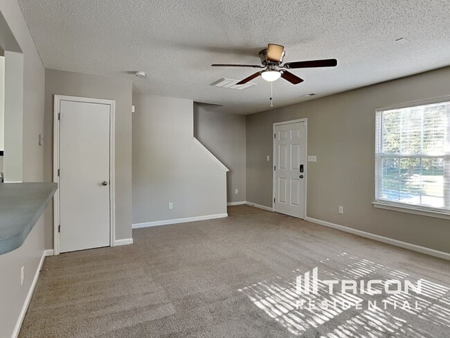 Building Photo - 198 Brantley Pl Dr