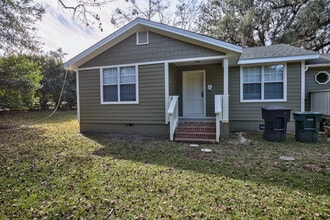 Building Photo - 2002 Florida Ave