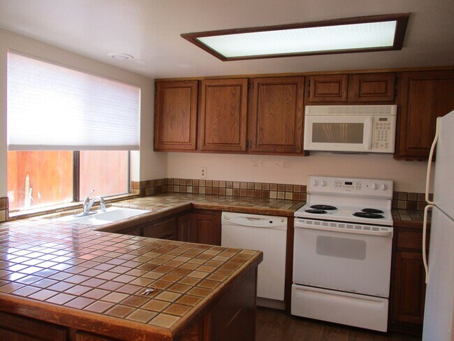Foto del edificio - 1046 Opal St